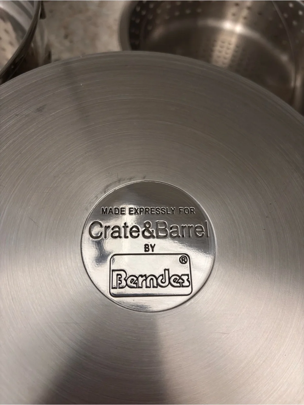 BERNDES Germany Crate And Barrel 10 Quart Stock Pot/Dual Strainers. Spec Edition